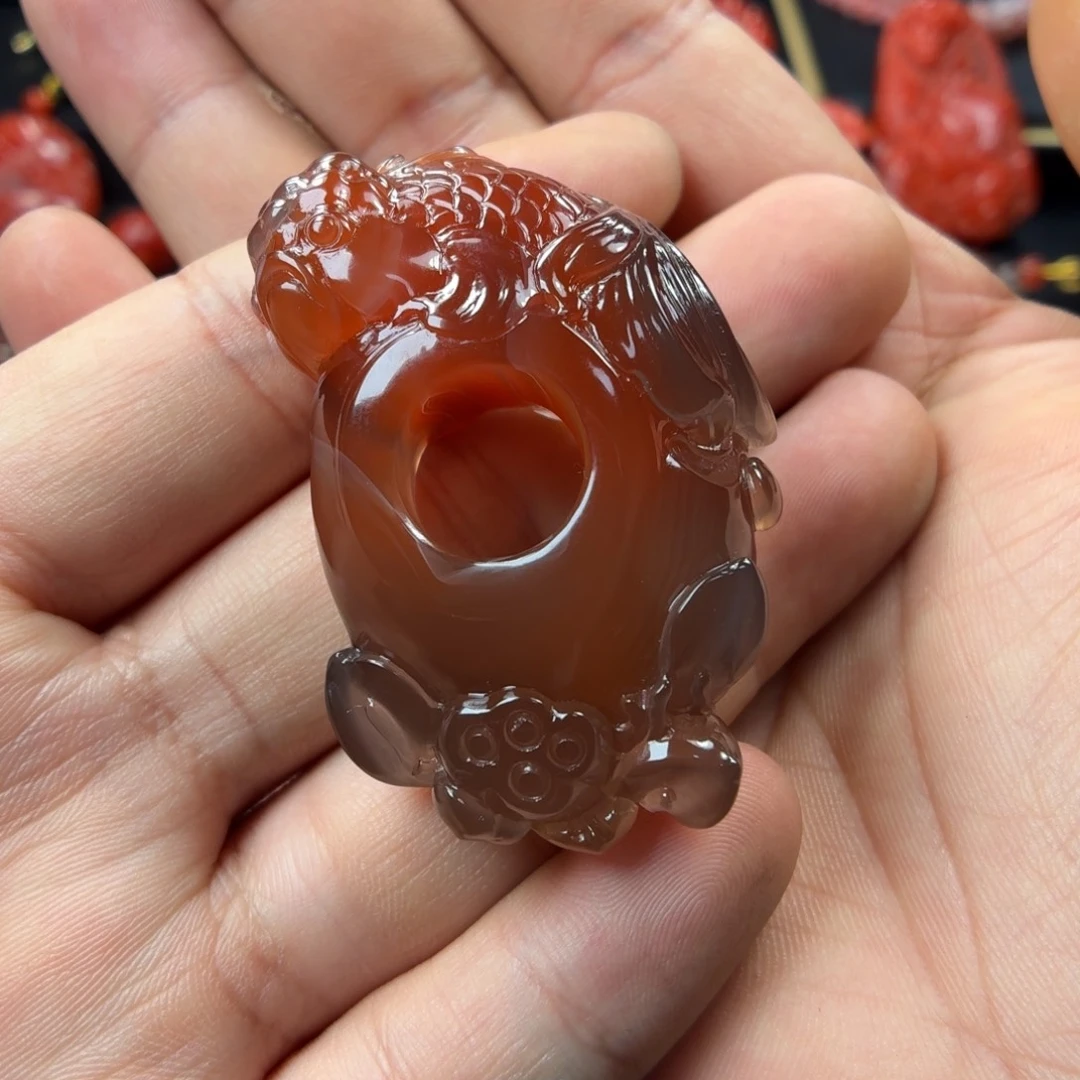 彬***礼南红玛瑙未镶嵌挂件