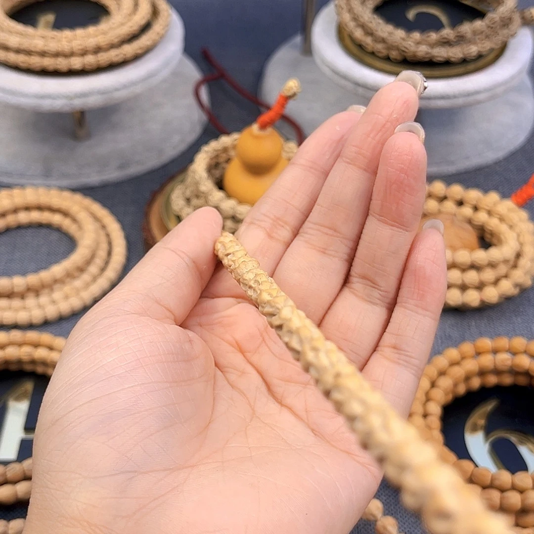 随***阁柏香籽/百香籽吊坠