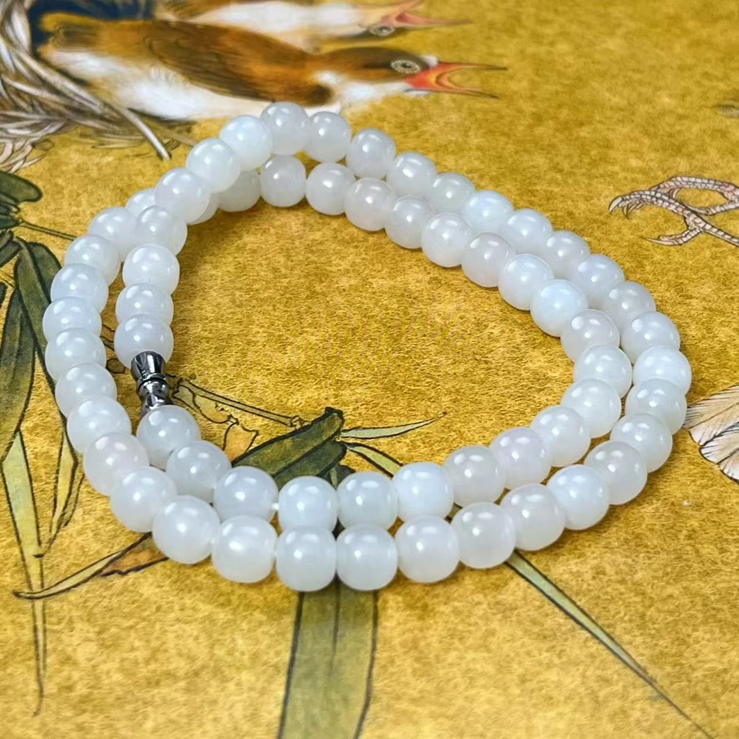 Z008891和田玉羊脂玉项链