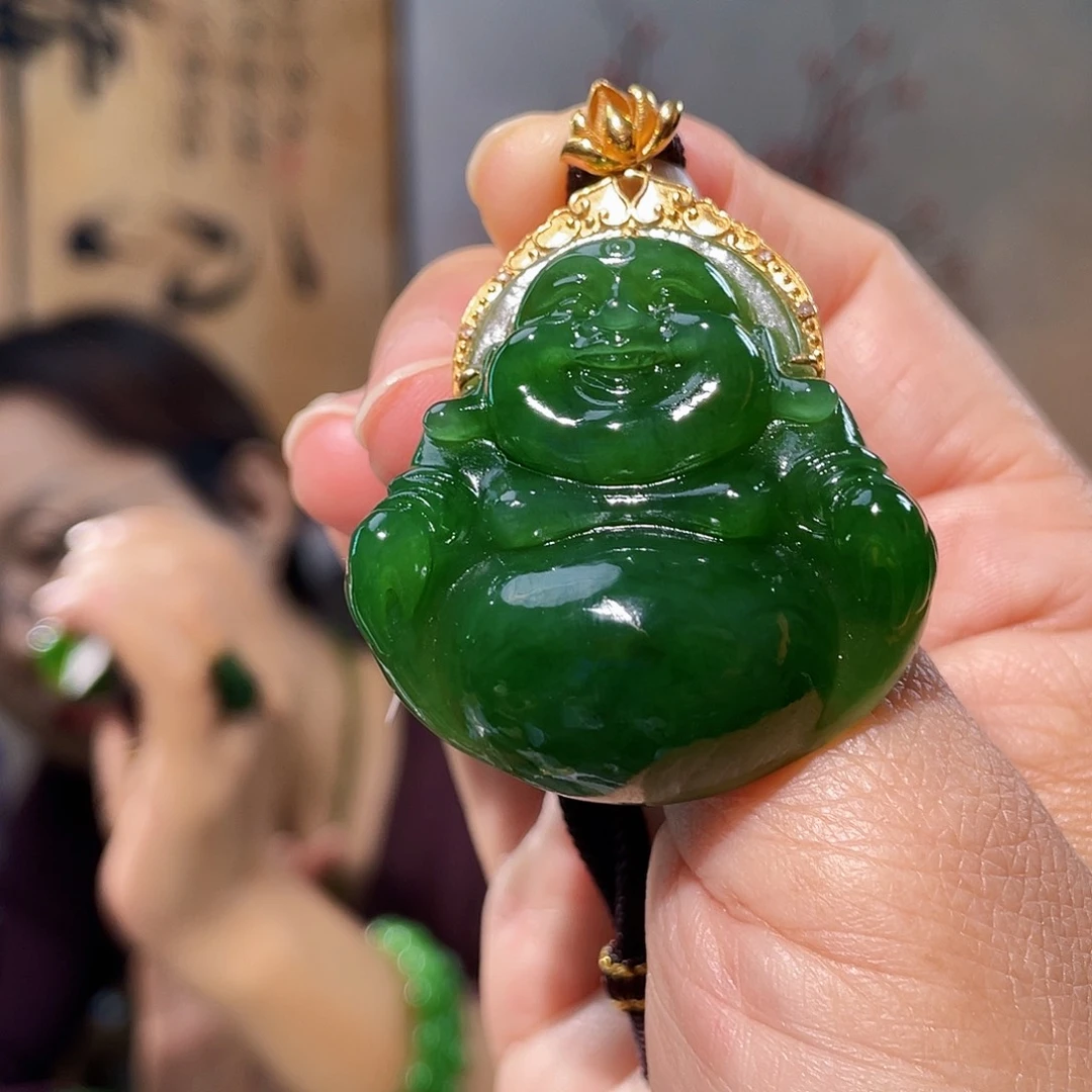 颈饰18K金镶嵌和田玉（碧玉）碧玉佛公