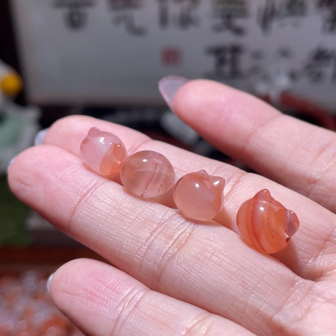 南红玛瑙未镶嵌挂件随机一组4个