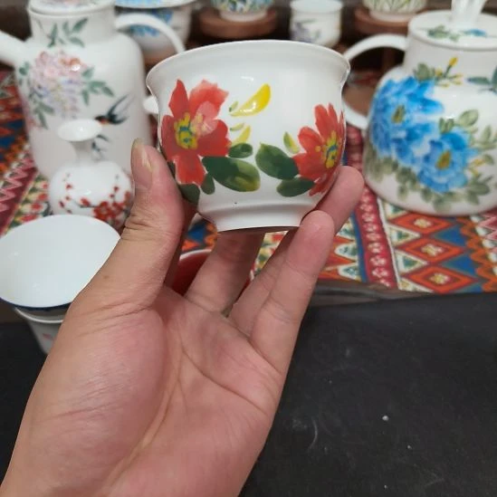 摆件景德镇手工手绘高温瓷器
