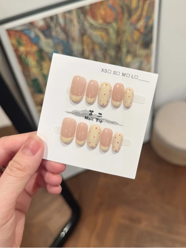 1263甜馨少女简约高级显白小众法式纯手工穿戴甲短椭圆可反复佩戴