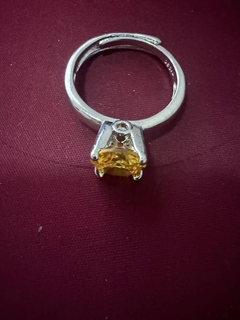 小众设计简单经典戒指Ht9360