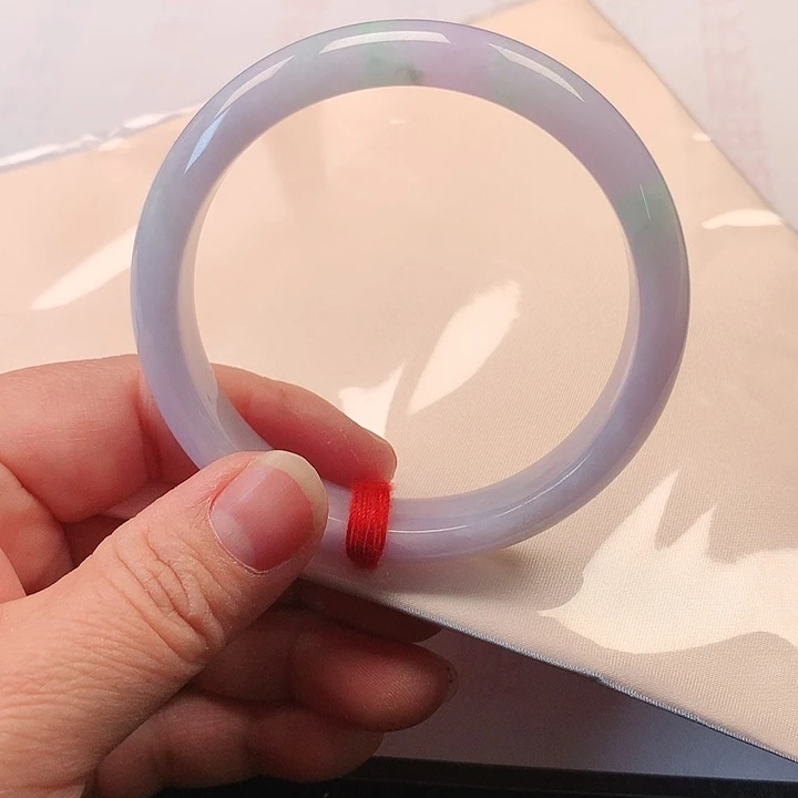 翡翠手镯未镶嵌翡翠133