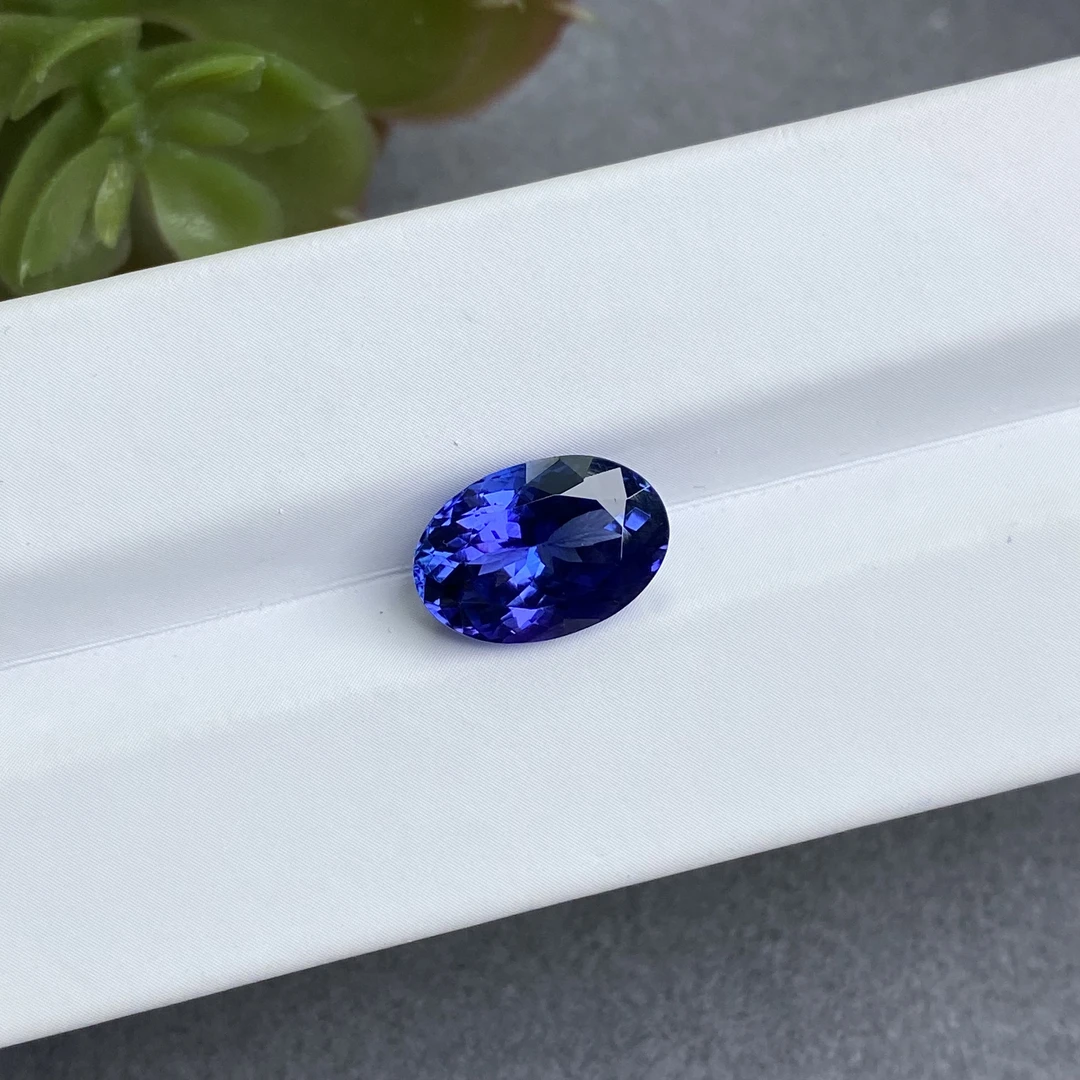 K33-FY-5.20ct-椭圆形坦桑石裸石