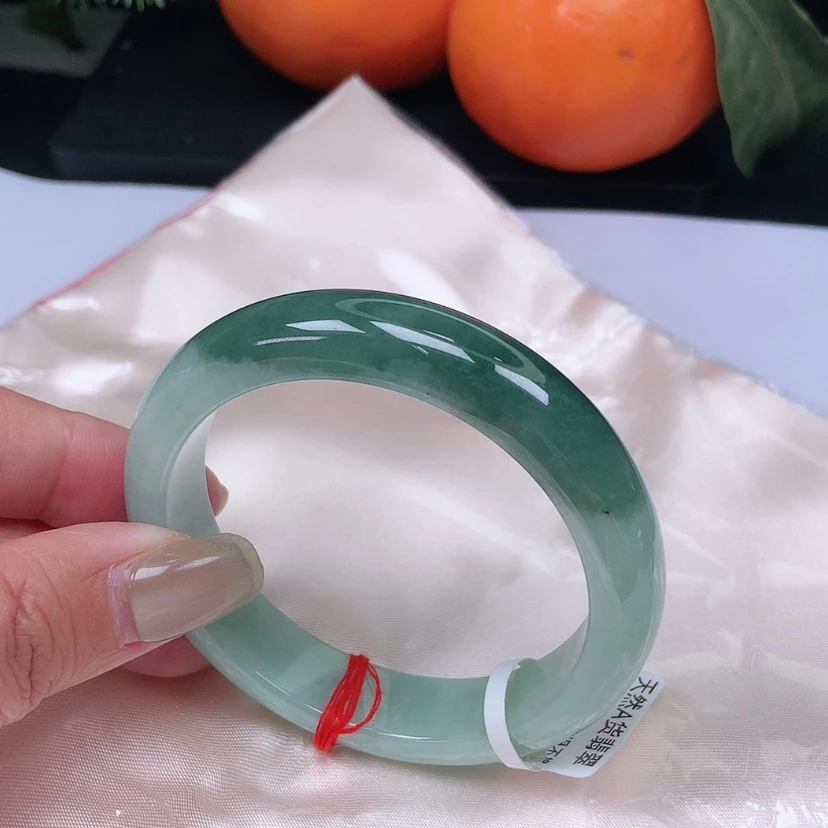 【闪购商品】翡翠手镯未镶嵌，