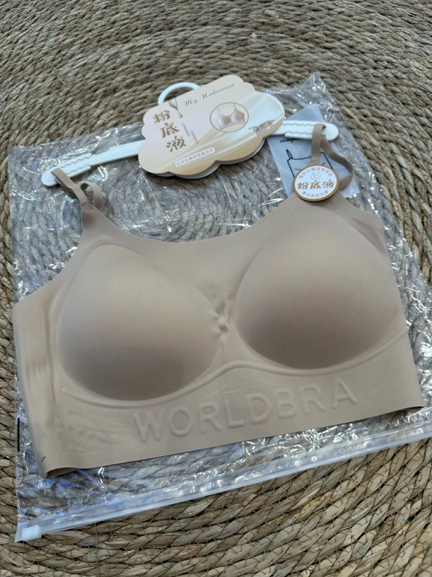 卓约姿色粉底液美背5001