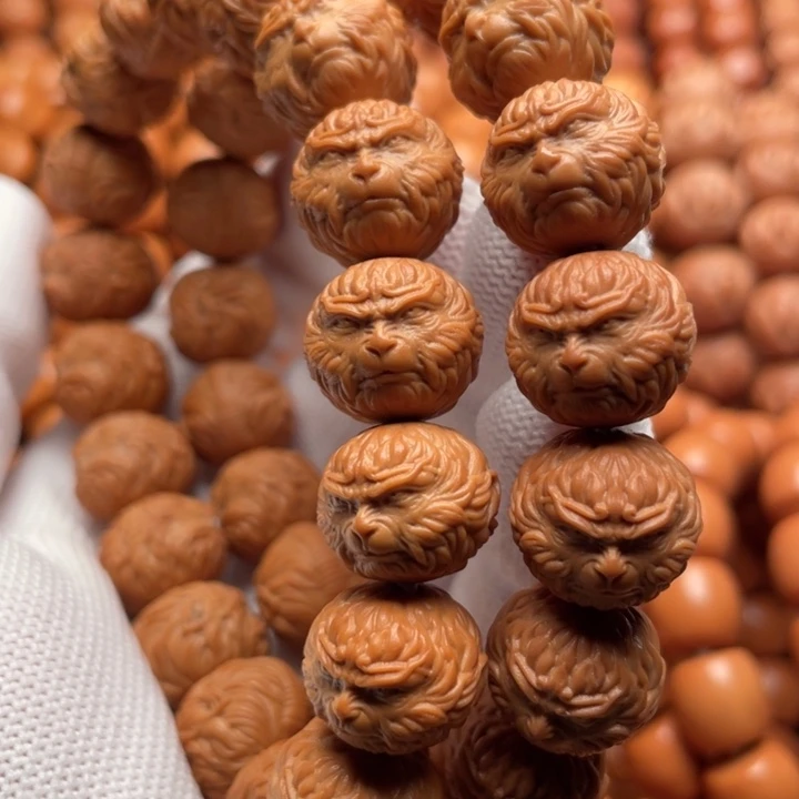 猴头核桃吊坠A****来斗战胜佛