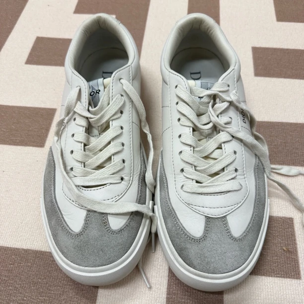 95新 DIOR/迪奥 95新迪奥白色板鞋 43码