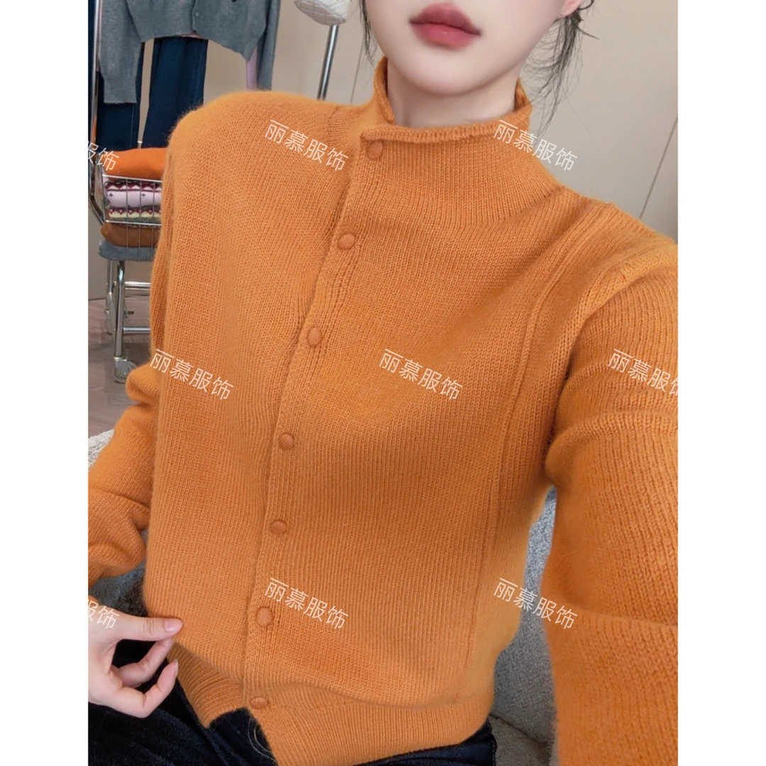 【鱼骨包扣开衫】半高领纯色侧边包扣针织开衫上衣2211