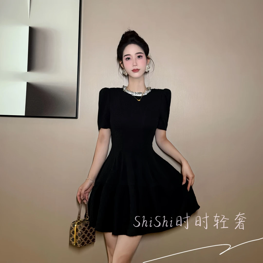 【时时原创】法式赫本风时尚减龄气质少女轻奢收腰复古连衣裙21665