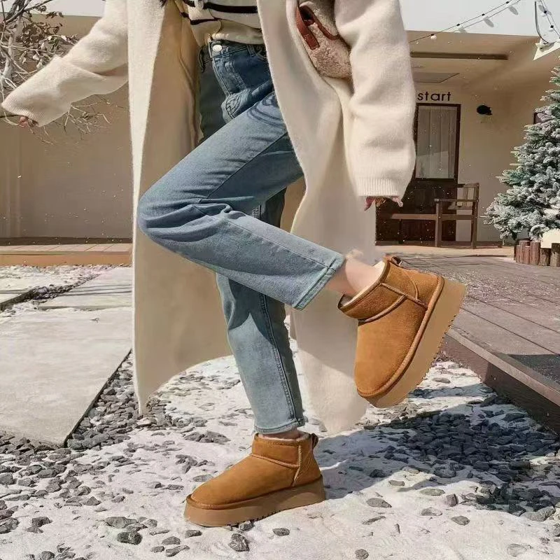 防滑冬季风保暖时尚雪地靴雪地靴秋冬平底百搭