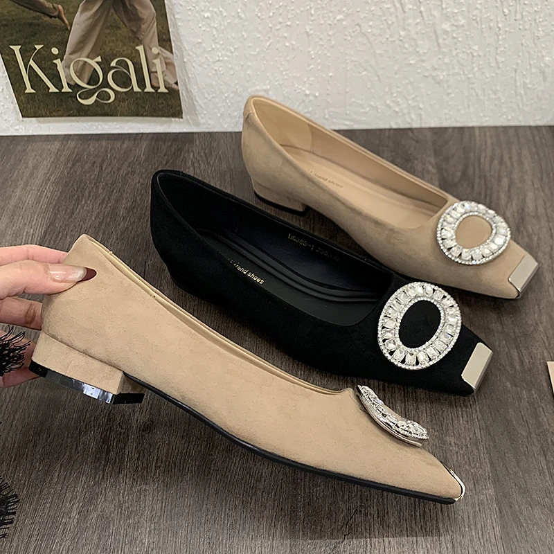 显气质水钻方头单鞋百搭绒面粗跟女鞋新款金属扣韩版浅口低跟鞋女