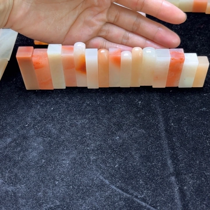 青田石其他老挝石15个小牙签