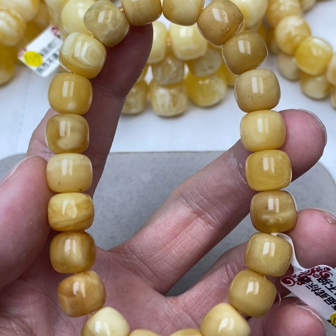 琥珀未镶嵌珠宝奇石12