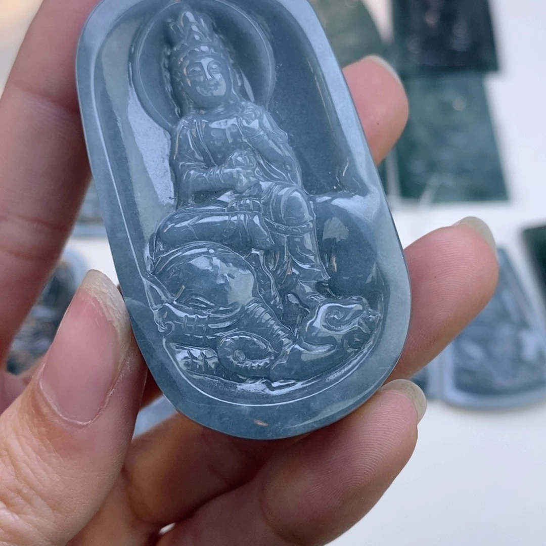 翡翠未镶嵌颈饰南*◎……