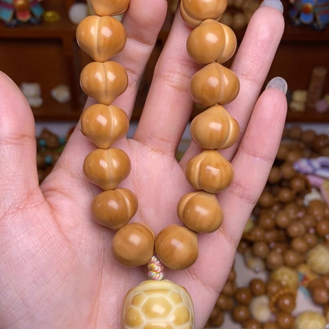 吊坠猴头核桃柯基高定屁桃➕富甲手持