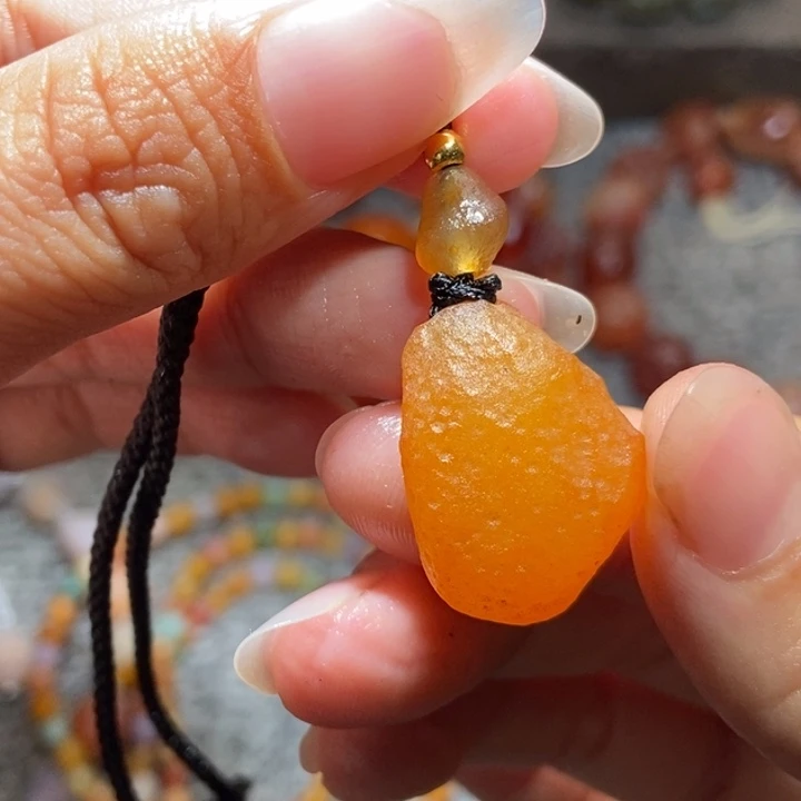 玛瑙/玉髓未镶嵌珠宝半成品