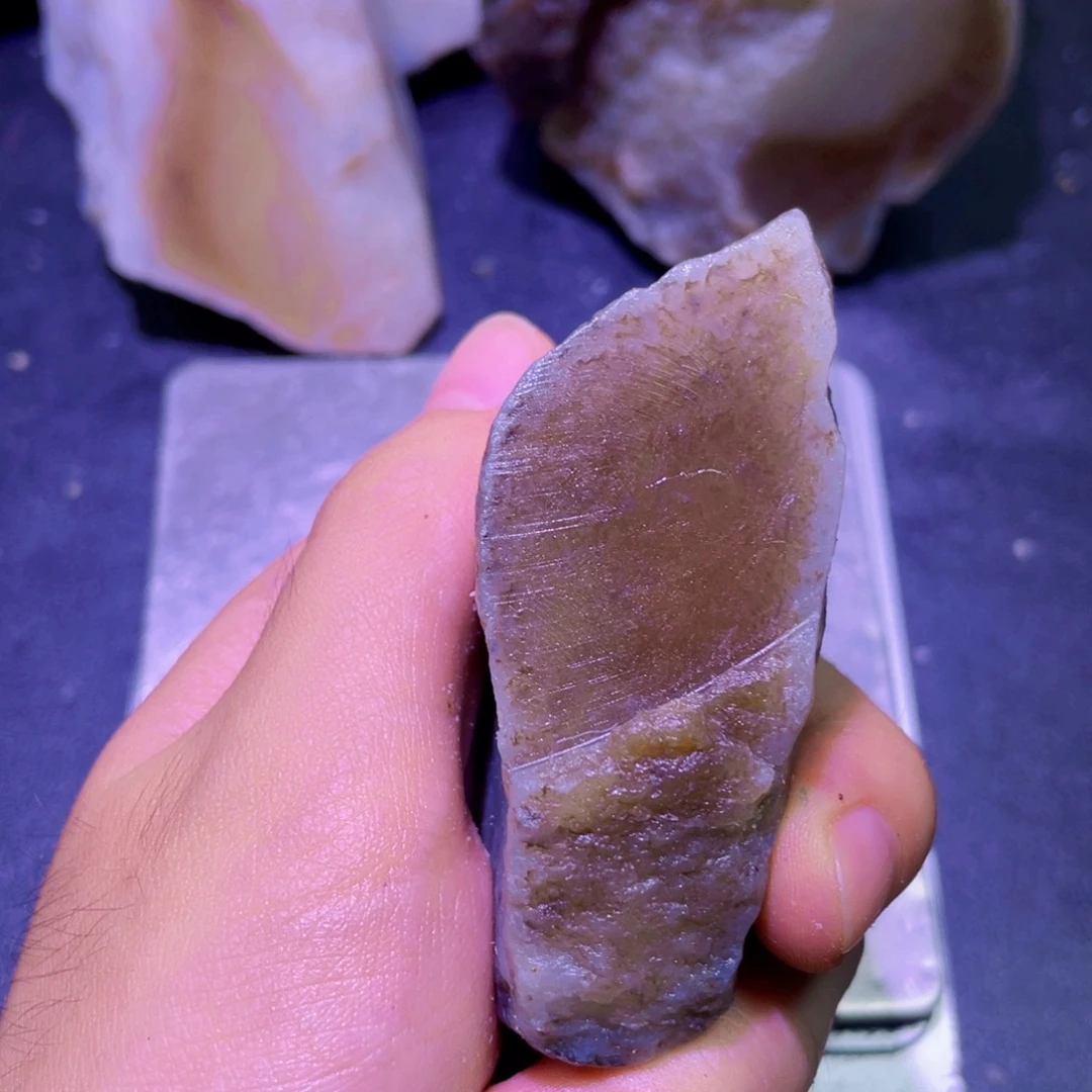 未镶嵌和田玉珠宝半成品