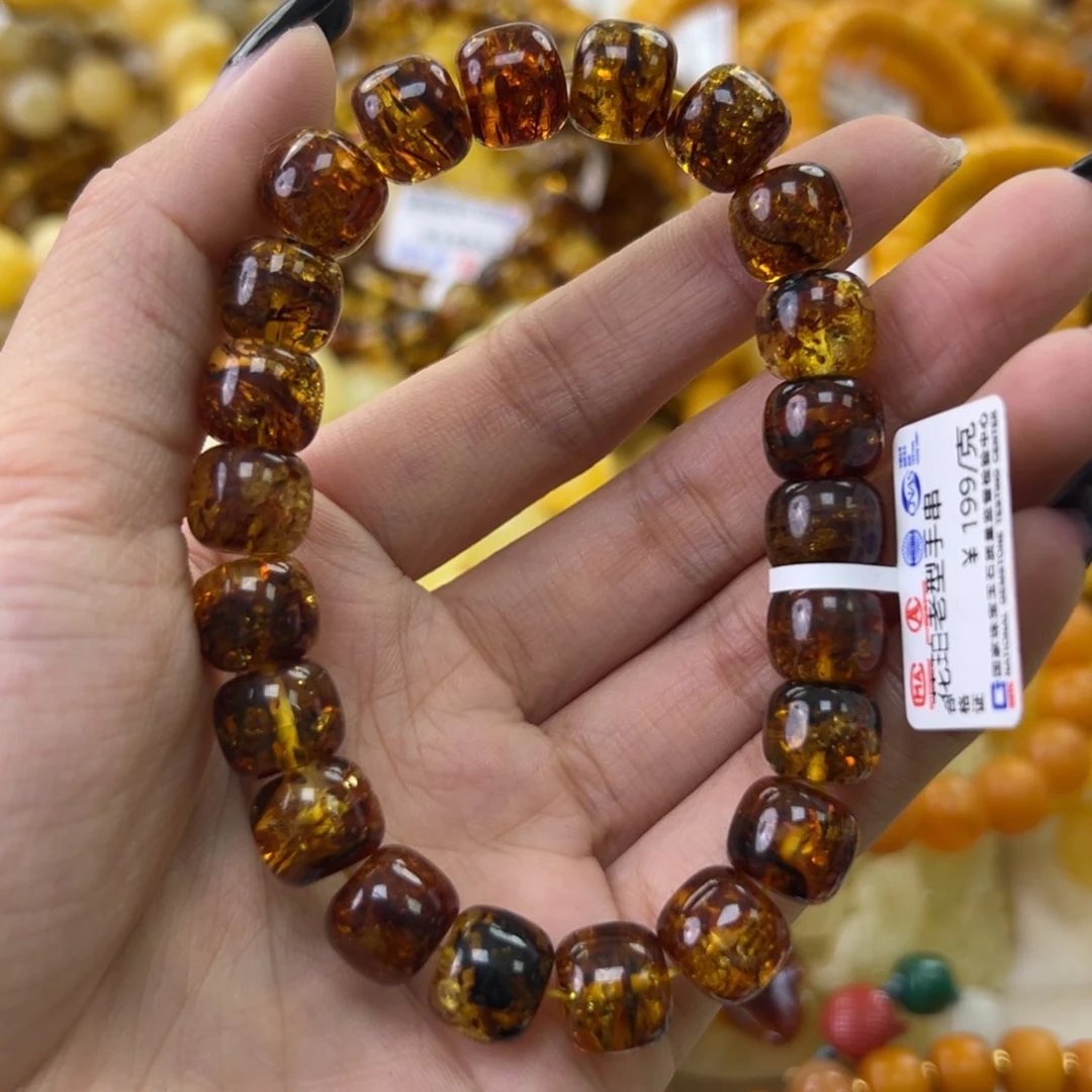 琥珀珠宝奇石未镶嵌