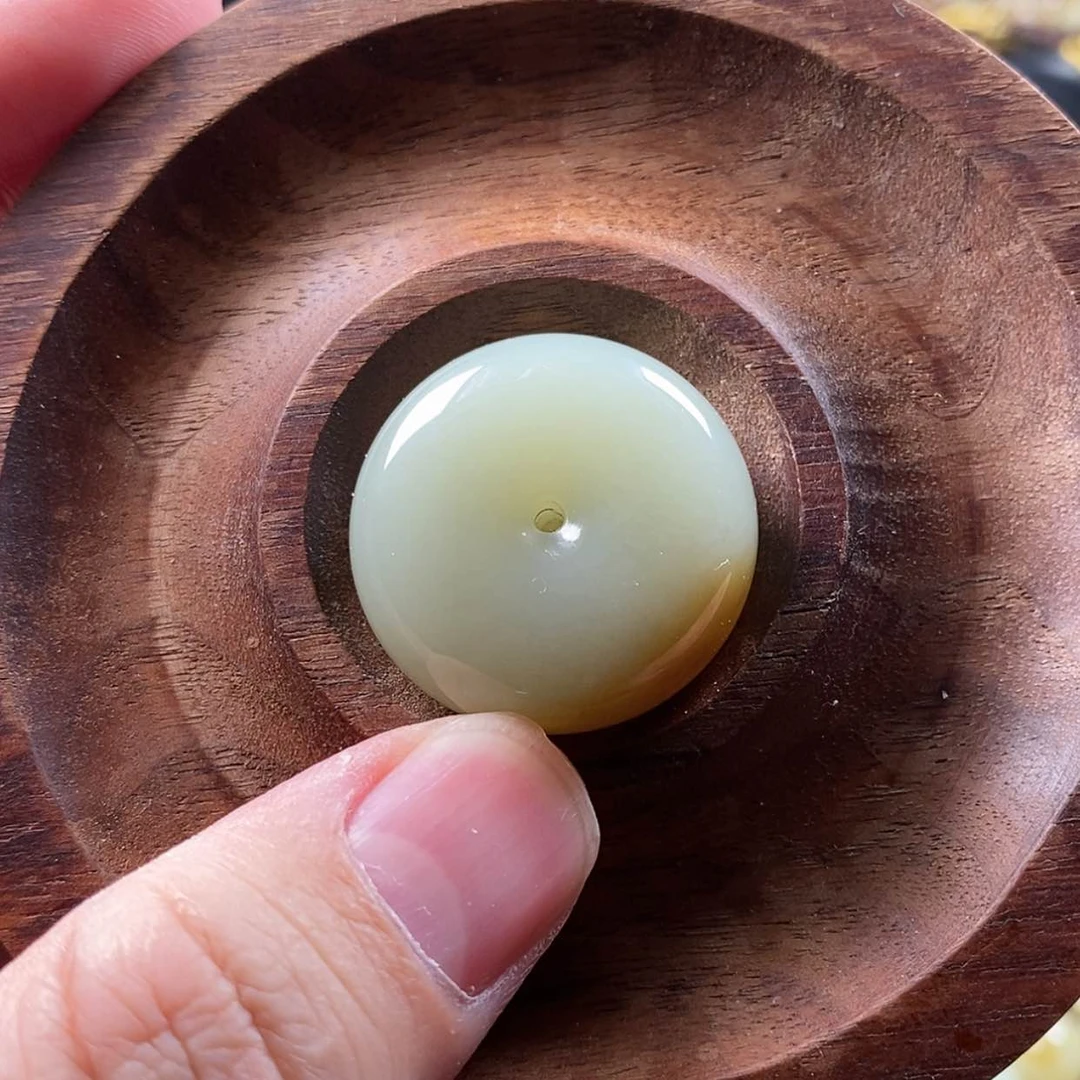 【闪购商品】和田玉（糖玉）颈饰未镶嵌