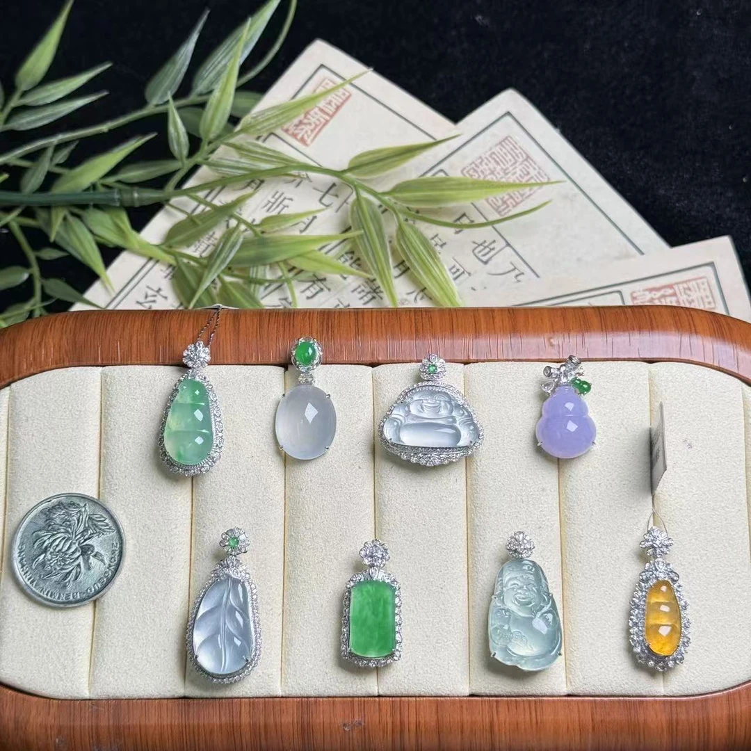 思懿珠宝 18K翡翠吊坠-16800-1-XMG-多样性发一（紫色有色差）