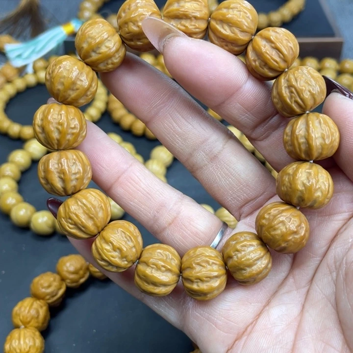 猴头核桃吊坠精品