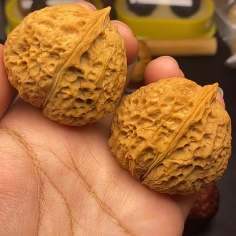 文玩核桃把件46尺寿桃