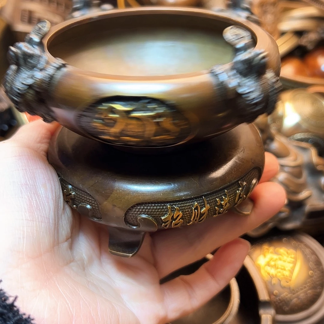 精美铜器工艺品等
