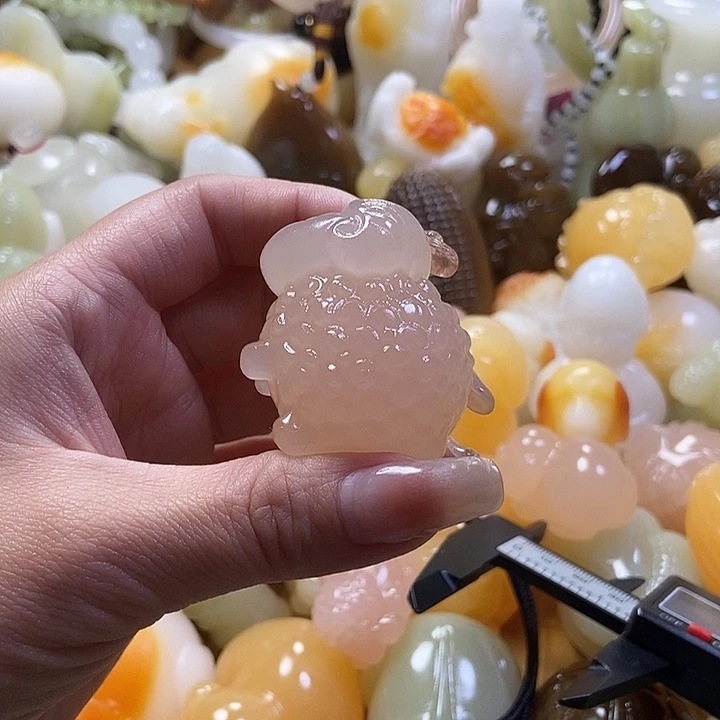 完全开放挂件羊挂件