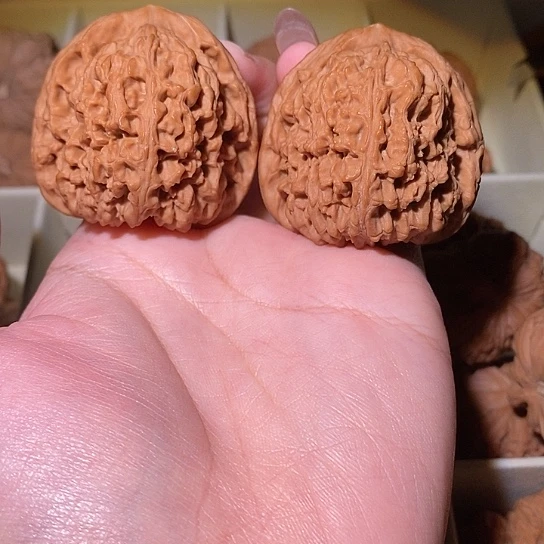 张***文玩核桃把件44-毕业南疆