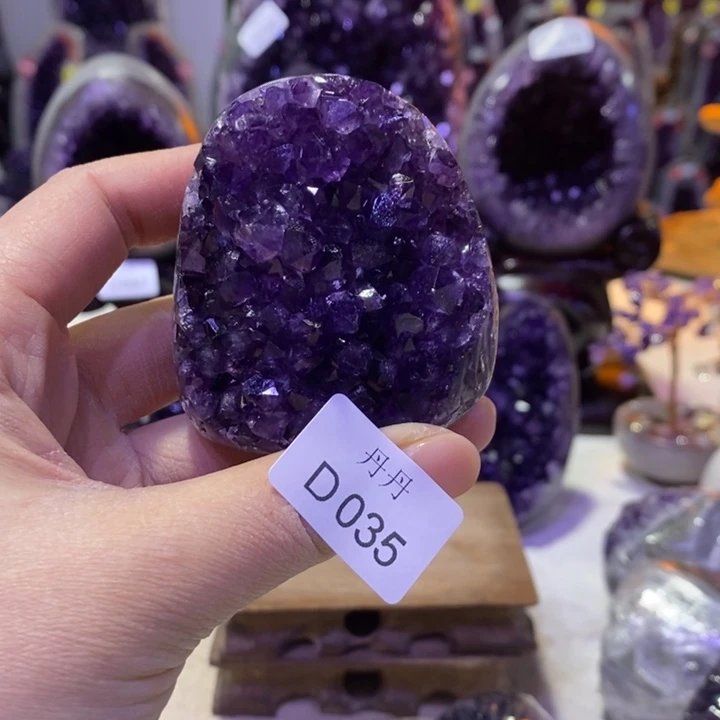 水晶摆件未镶嵌摆件