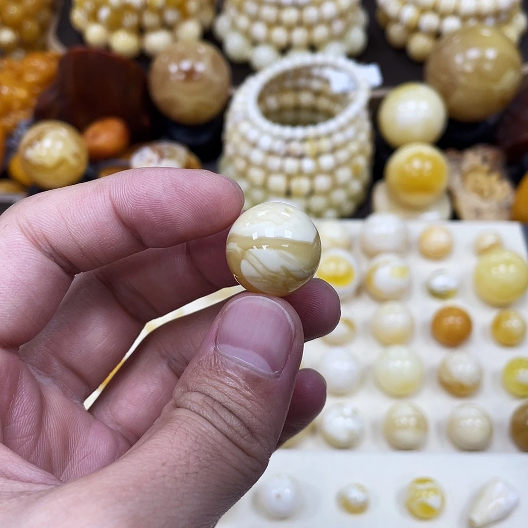 蜜蜡未镶嵌珠宝奇石18.2mm【阴阳妖花石膏妖白】瑕疵圆珠