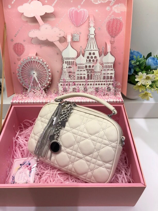 SEOSEOO袋鼠菱格链条包包女2025新款迷你单肩斜挎手提盒子包包金