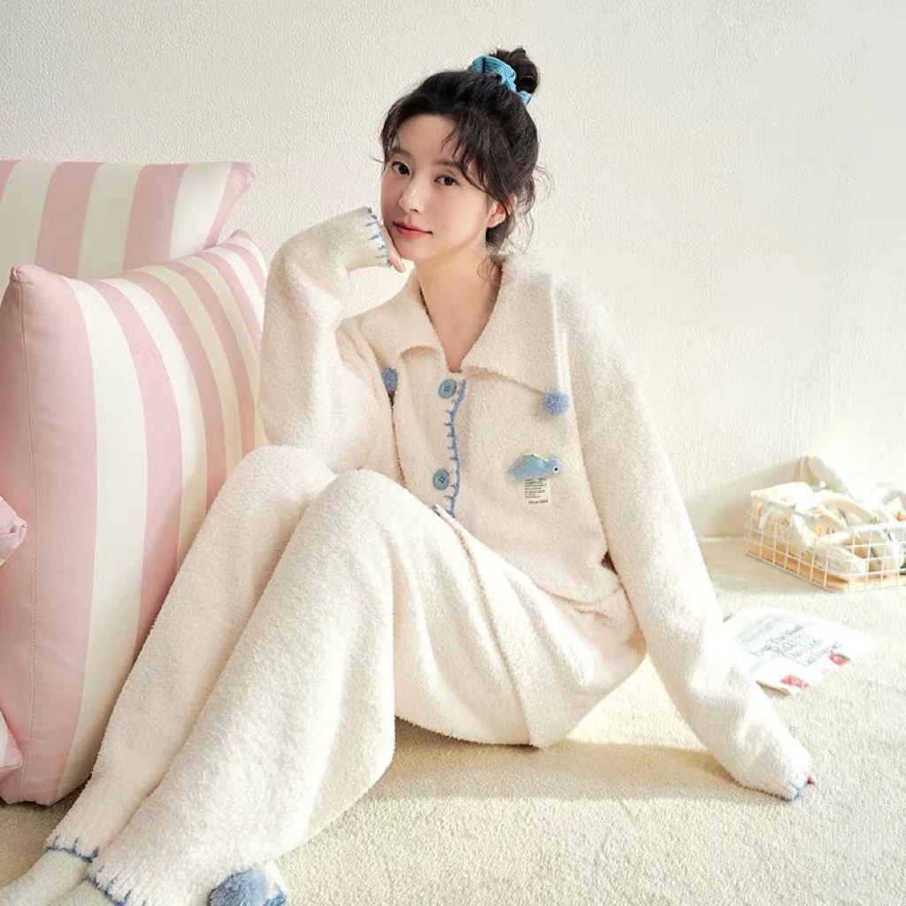半边绒加绒加厚睡衣女2025新款秋冬时尚开衫翻领珊瑚绒家居服套装