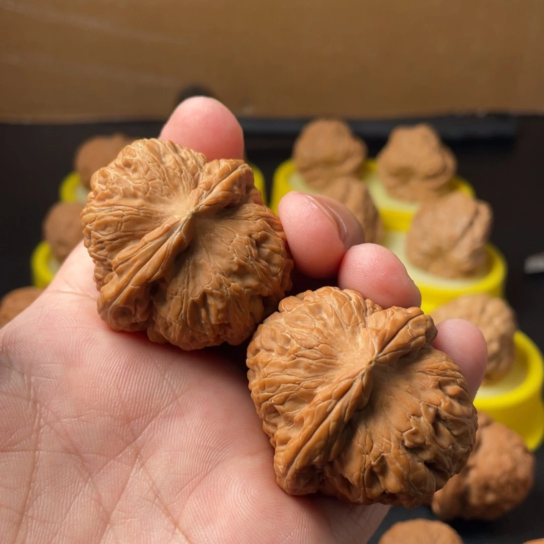 把件文玩核桃小*塘核桃