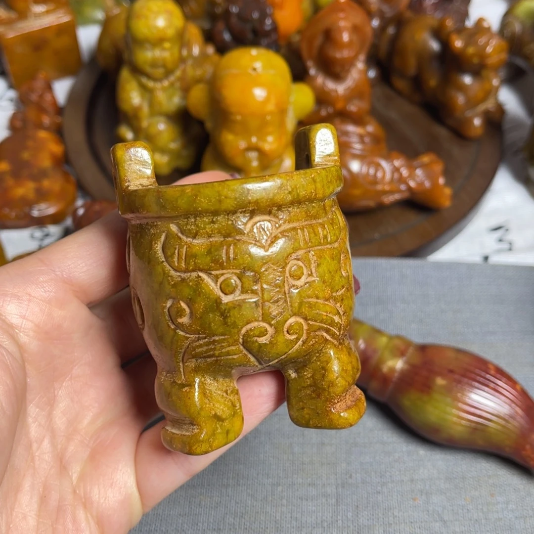 蛇纹石玉合金颈饰