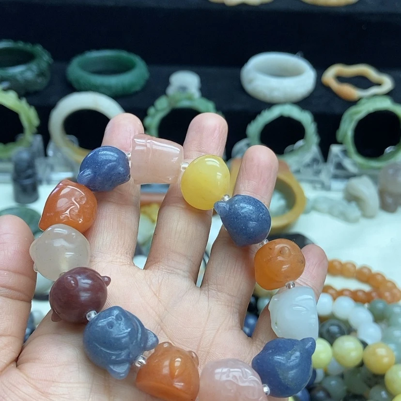 【闪购商品】石英质玉手镯56未镶嵌云*躲