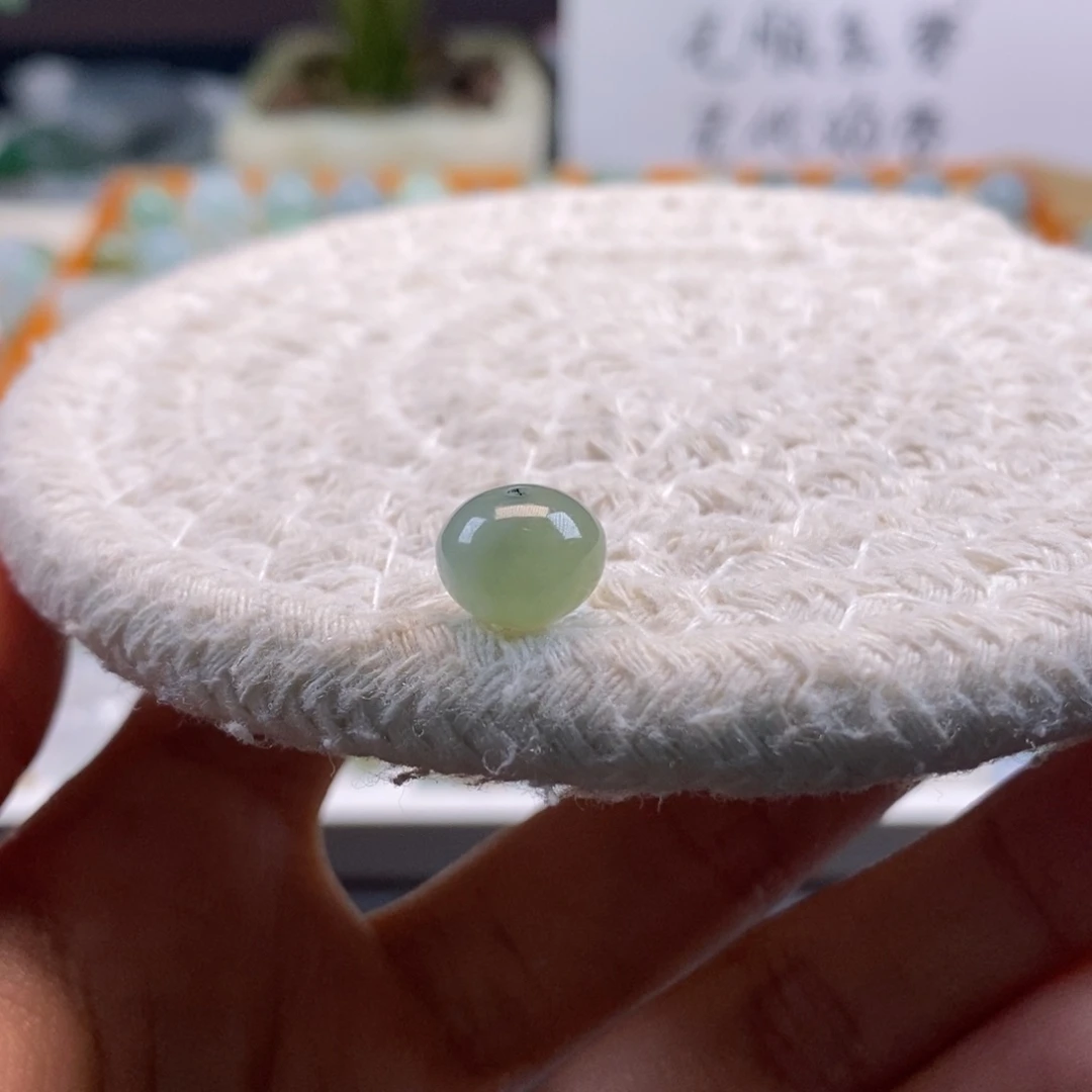 翡翠散珠天然翡翠9.8×7.5