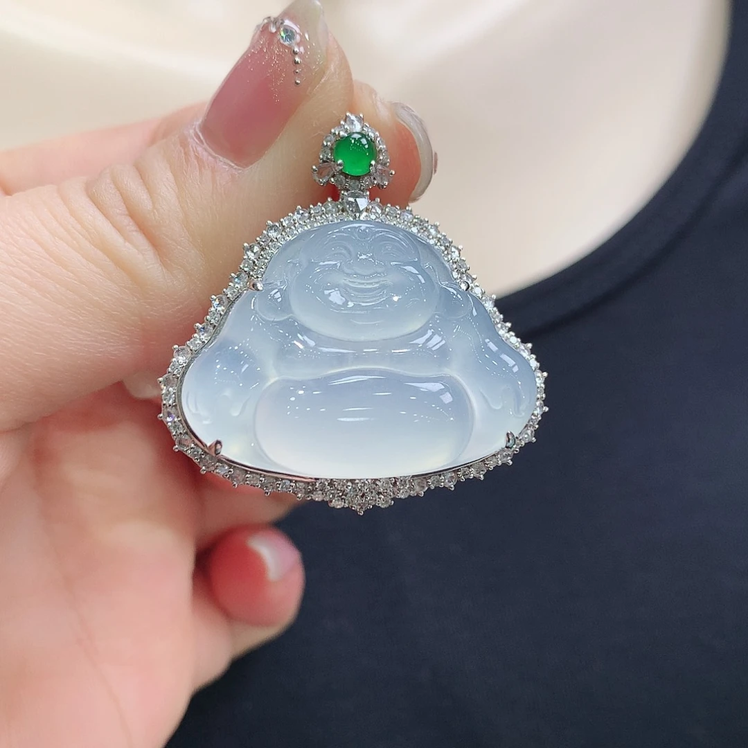 翡翠颈饰18K金镶嵌佛公