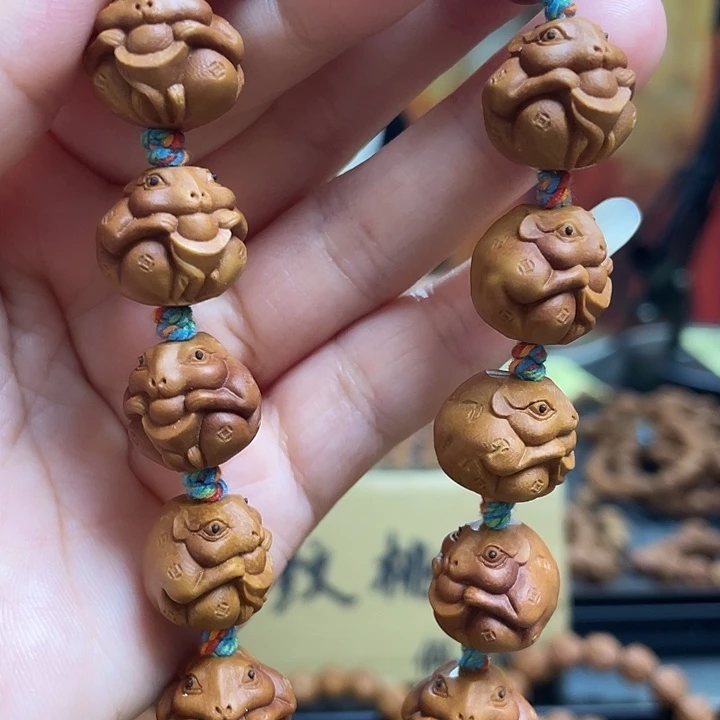 手串/手链橄榄核龙纹