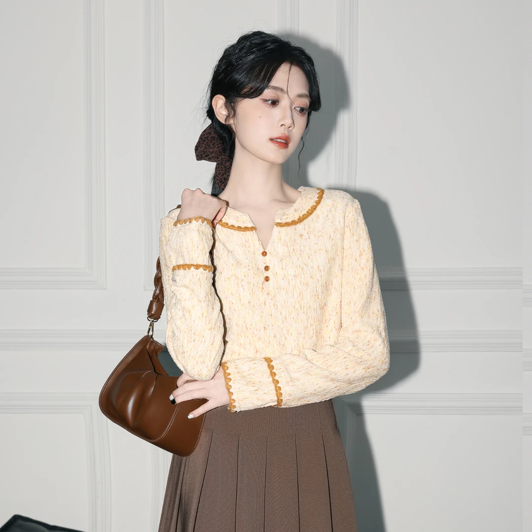 法式复古V领长袖T恤女春秋2025秋新款设计感撞色显瘦内搭打底上衣