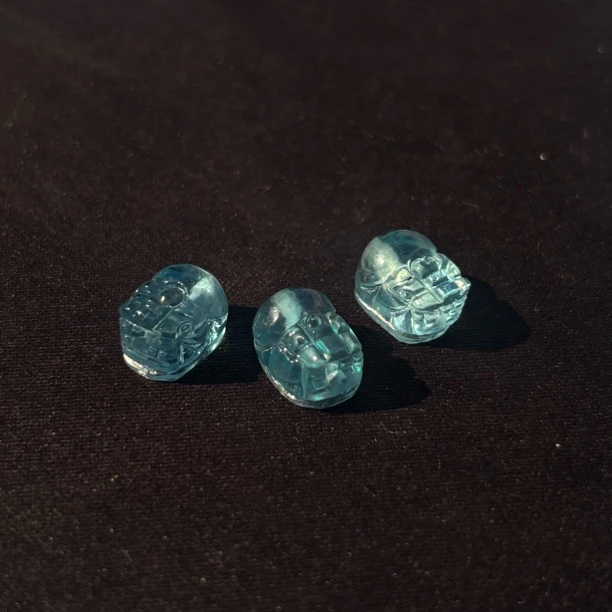 【书记甄选】天然海蓝宝貔貅雕刻件单珠 多样性发一件 BB175