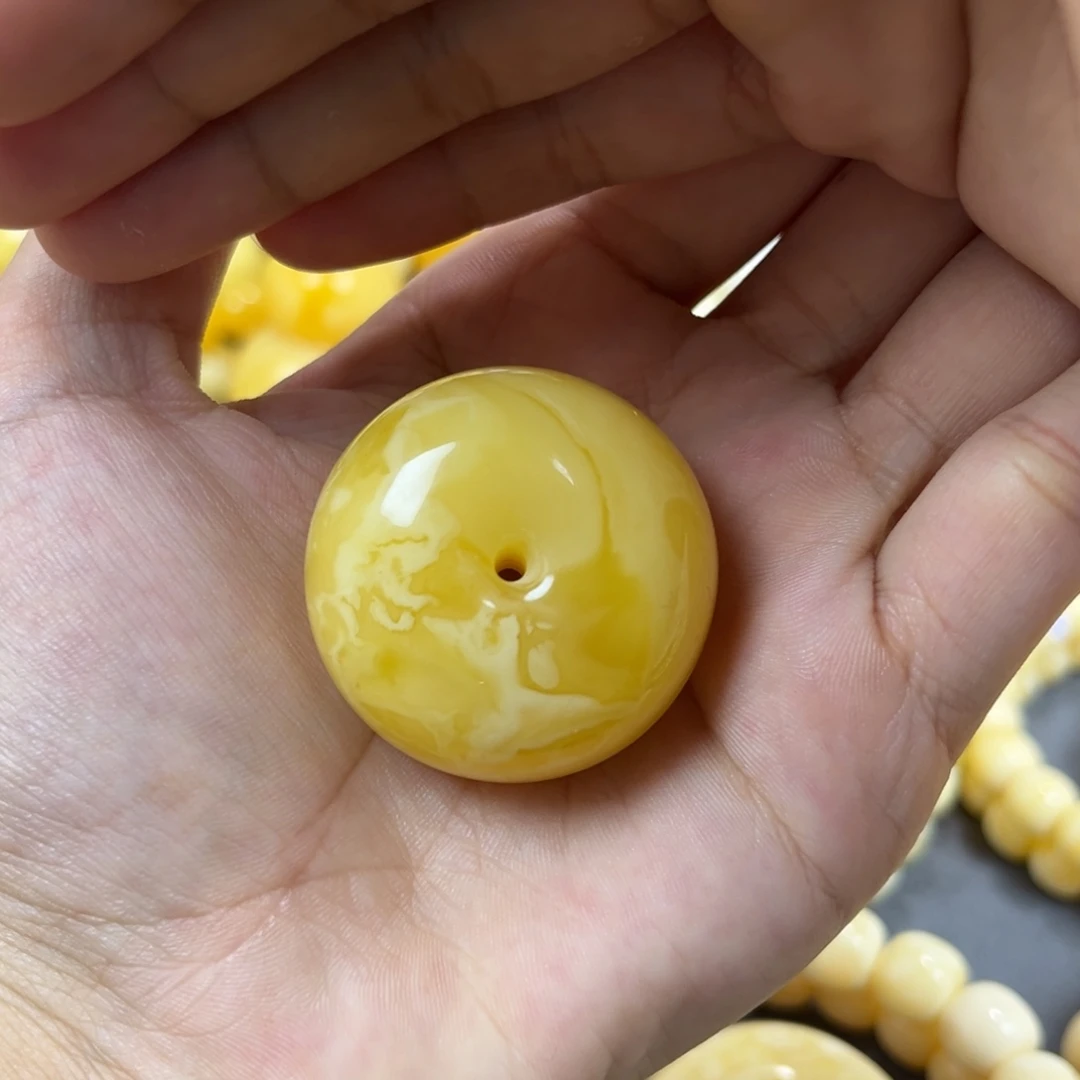 手串琥珀未镶嵌平安扣