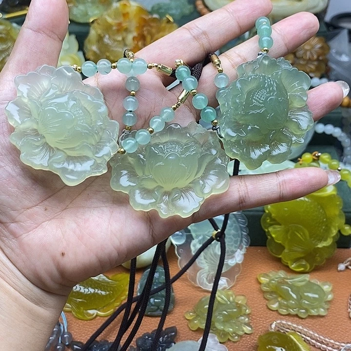 未镶嵌蛇纹石玉吊坠毛衣链锁骨链
