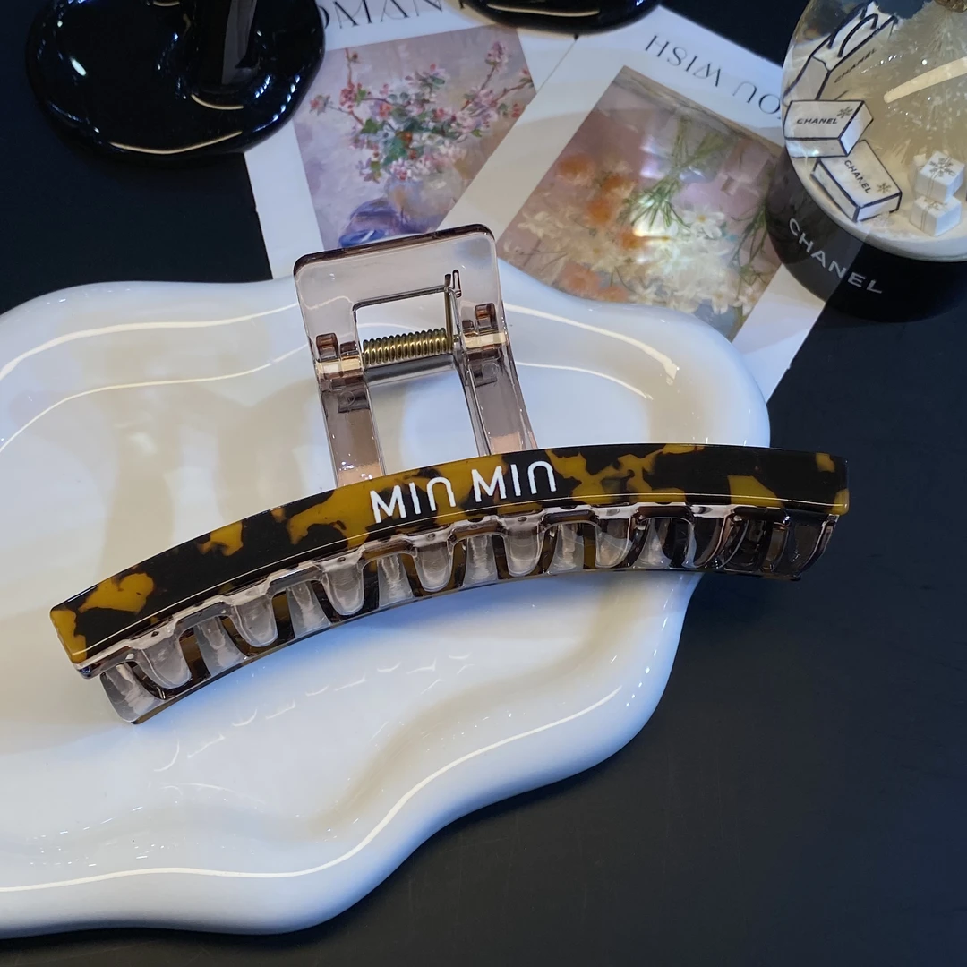 9132 豹纹印M抓夹透色13公分