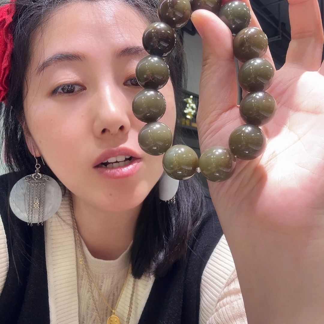 蜕***华和田玉未镶嵌颈饰