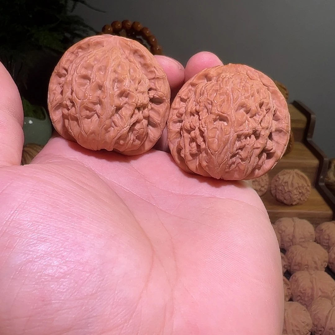 把件文玩核桃44尺红锦鲤