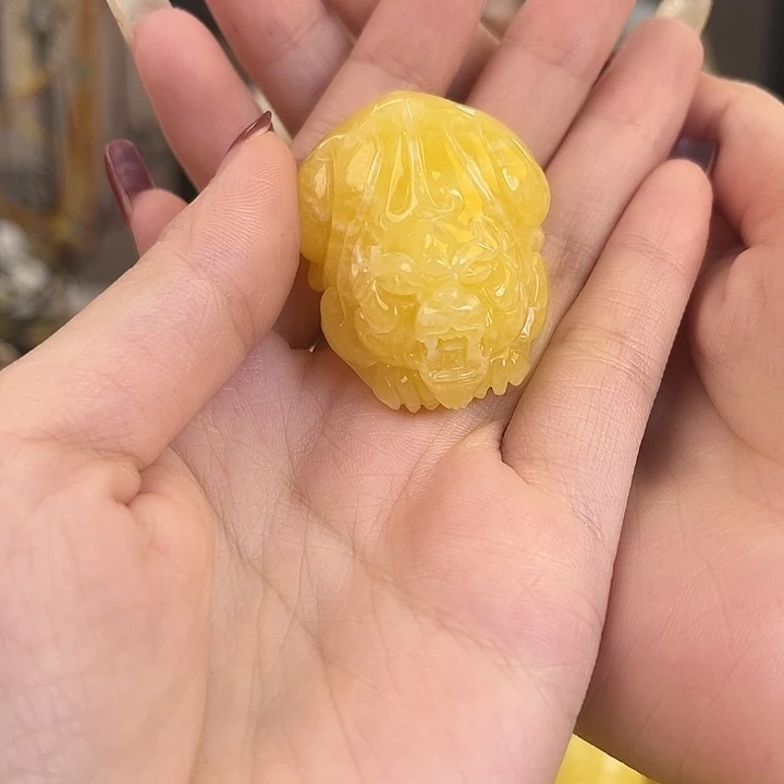 裸石琥珀未镶嵌15.2g貔貅吊坠